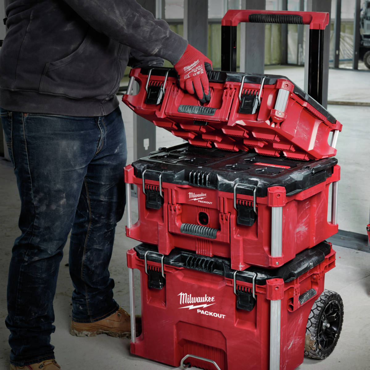 Milwaukee 48228426 PACKOUT Rolling Tool Box CPO Milwaukee